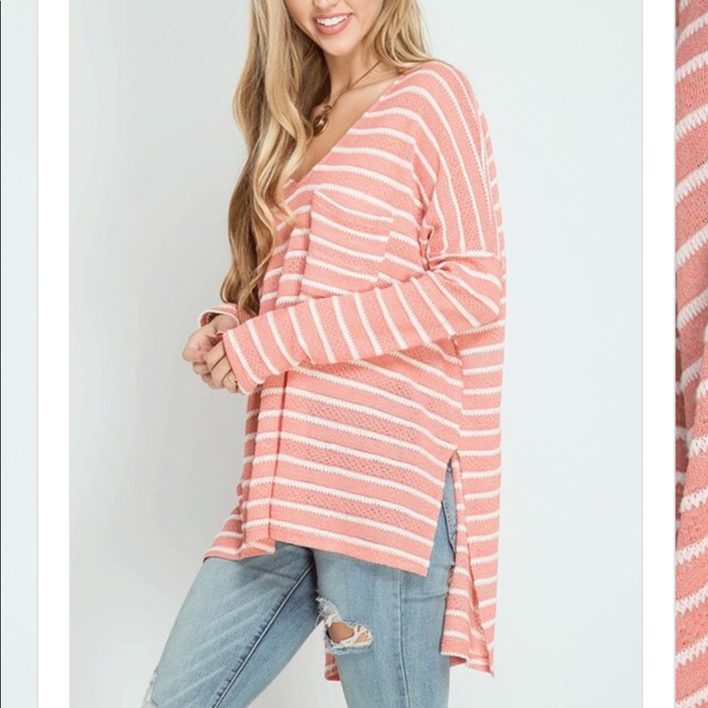 ✨LAST Peach stripes high low vneck long sleeve top - Picture 4 of 8